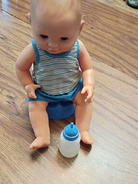 🚽Corolle Drink-N-Wet Potty Training Anatomical Baby Paul